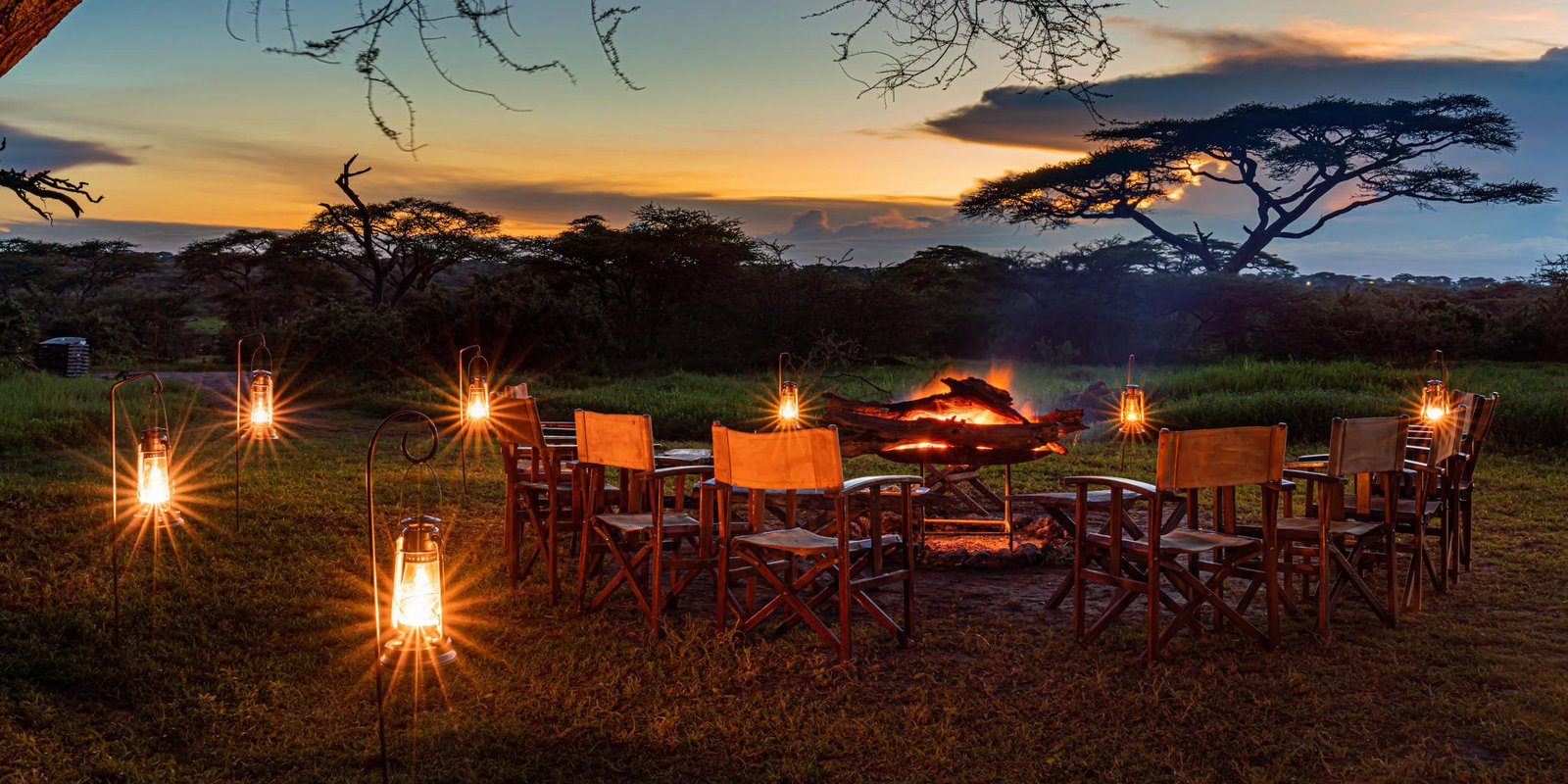 sundowners-camp-fire