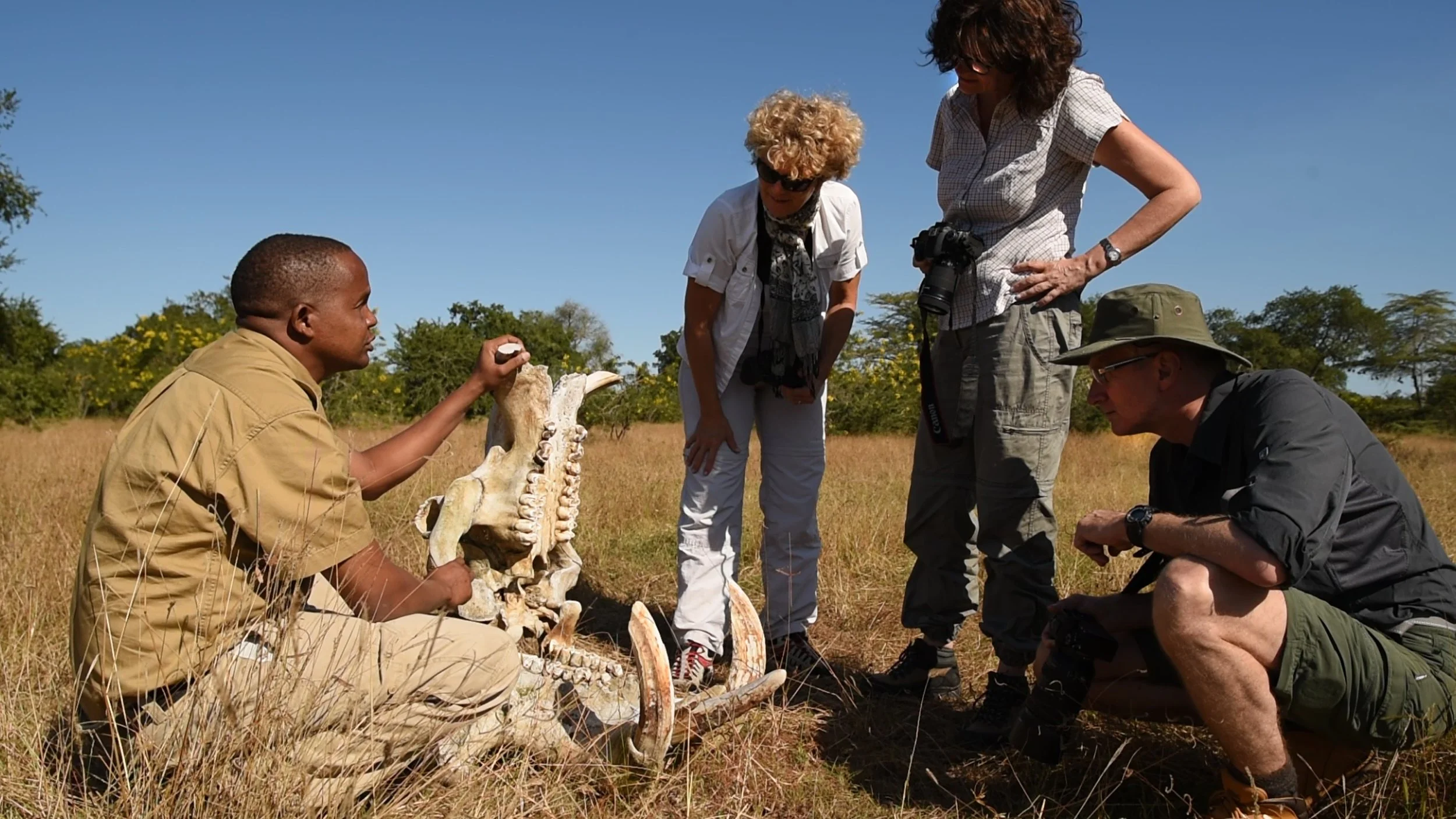 walking_safari_selous